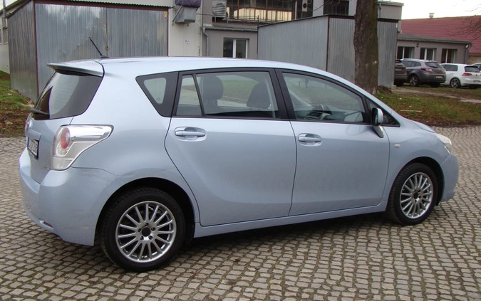Toyota Verso cena 18900 przebieg: 258120, rok produkcji 2009 z Żerków małe 232